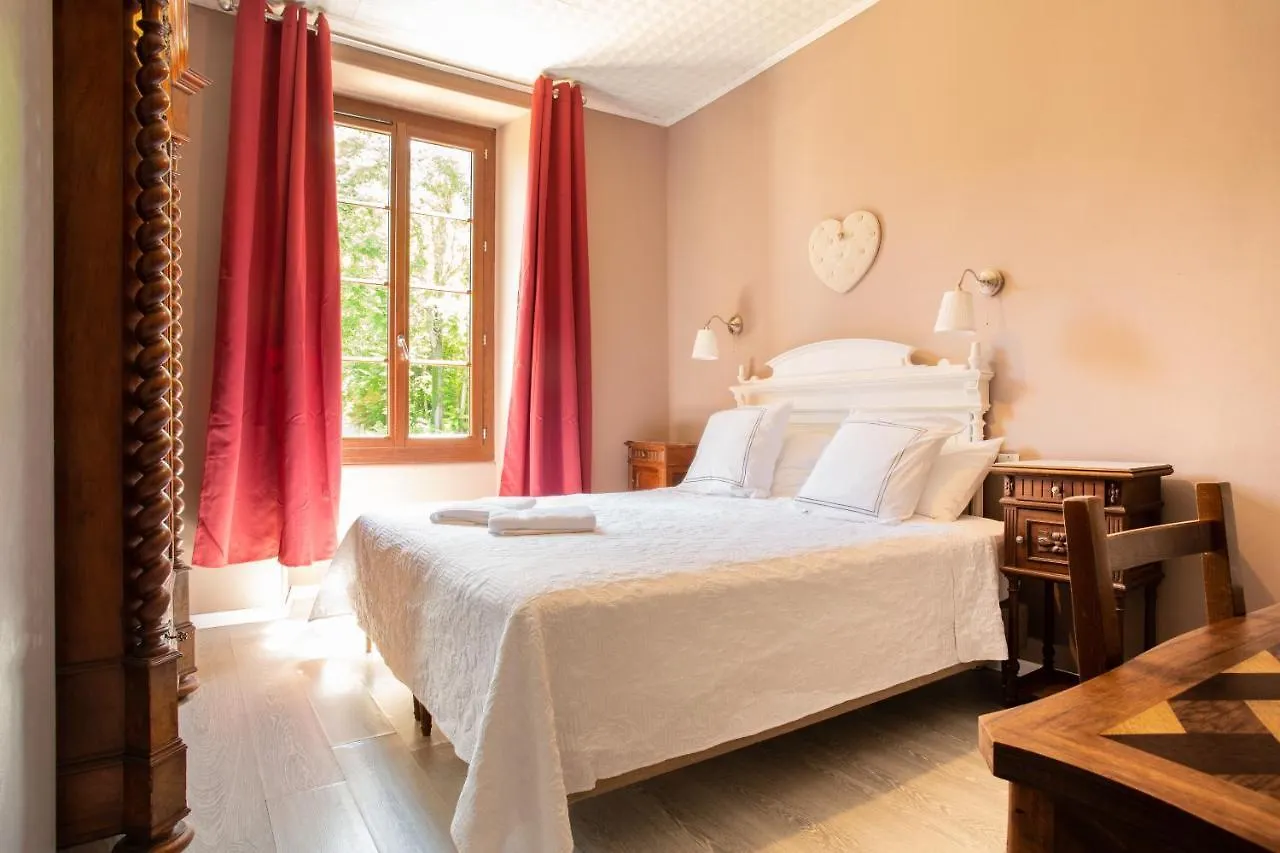 Chambre D'Hotes Au Jardin Des Saveurs Cordes Sur Ciel
